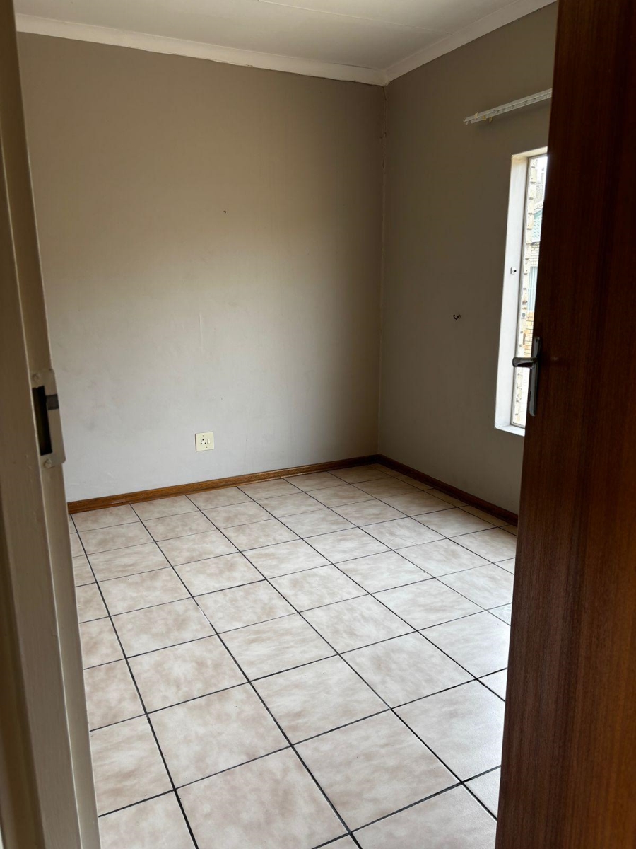 2 Bedroom Property for Sale in Aliwal North Eastern Cape